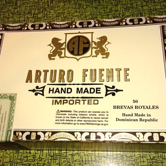 Vintage Arturo Fuente Wood Cigar Box stash box trinket wooden Dominican Republic - Picture 10 of 14